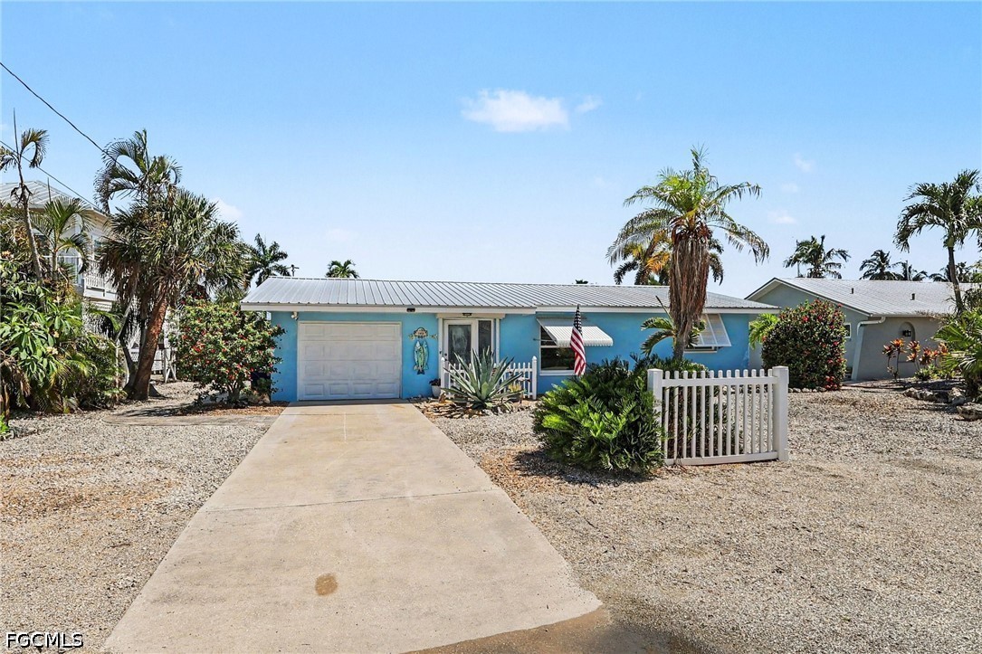 3608 Rita Lane