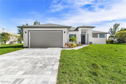 127 NW 14th Avenue Cape Coral FL 33993