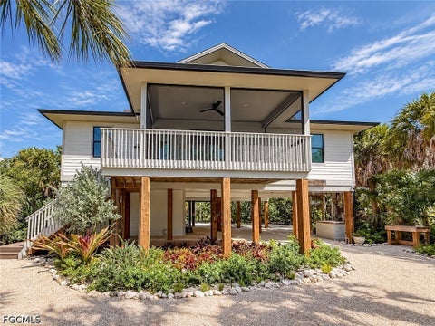 Photo of 4470 Seagrape Bend Drive, Upper Captiva, FL 33924 (MLS # 2026040980)