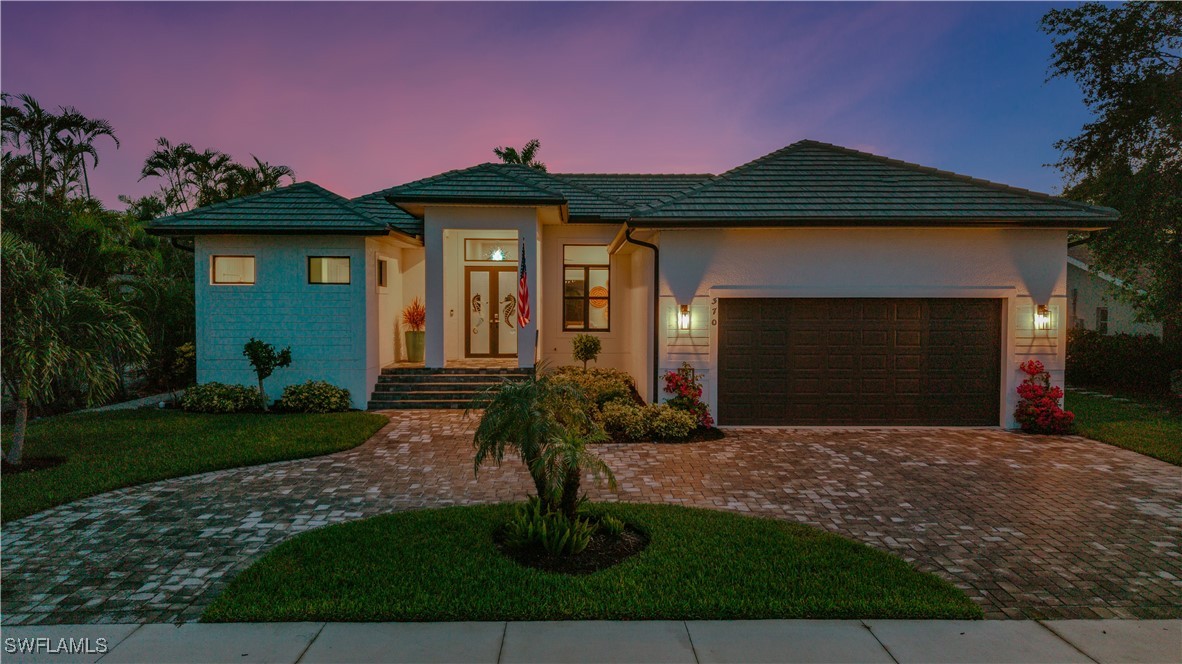 370 Regatta Street