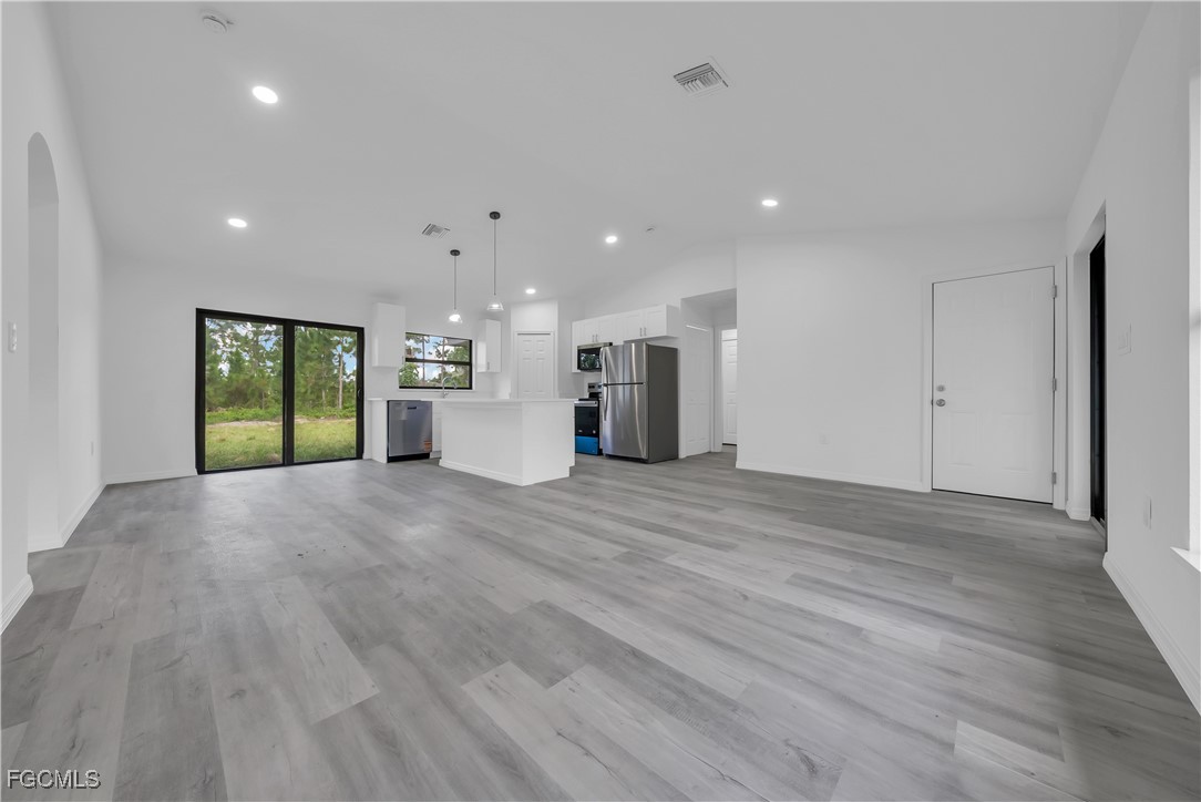 1011 Garnet Avenue