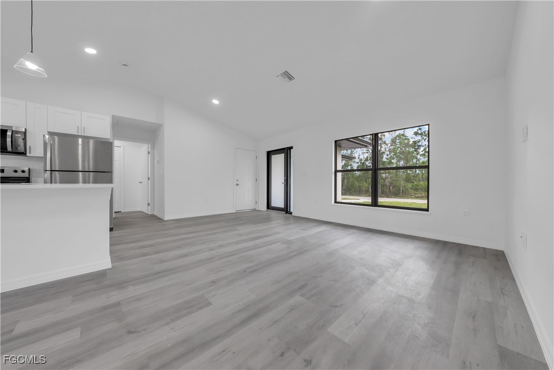 1011 Garnet Avenue