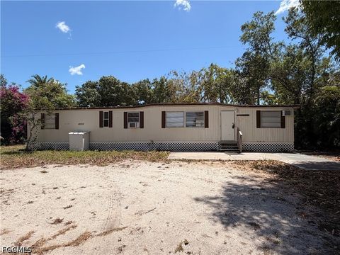 Photo of 8205 Suncoast Drive, North Fort Myers, FL 33917 (MLS # 2026020492)