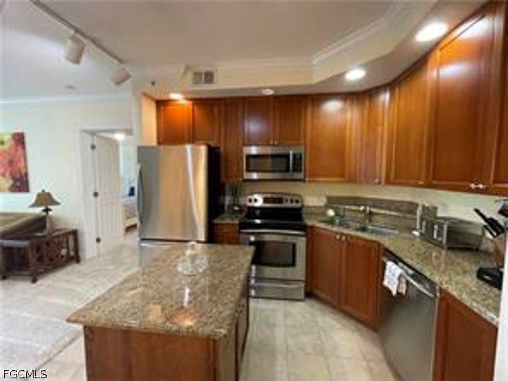 2825 Palm Beach Boulevard 216