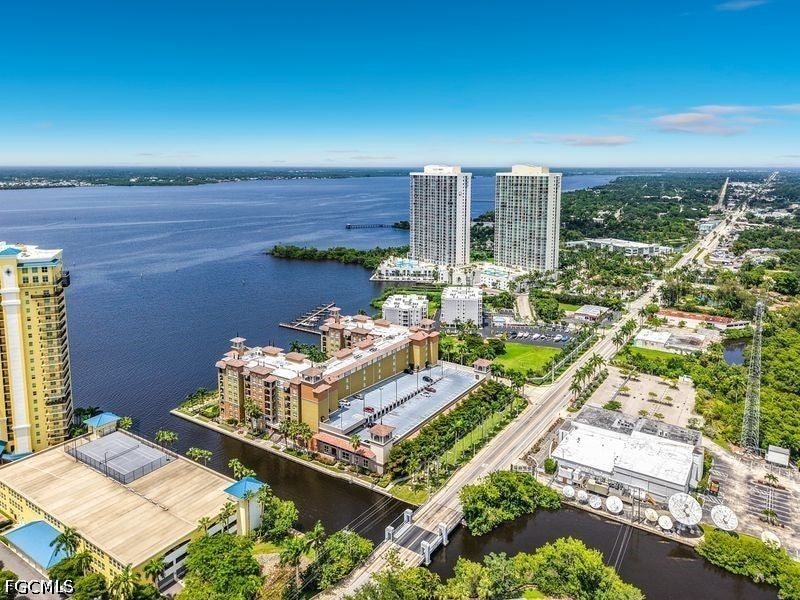 2825 Palm Beach Boulevard 216