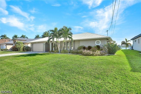Tiny photo for 809 SW 2nd Avenue, Cape Coral, FL 33991 (MLS # 2026036725)
