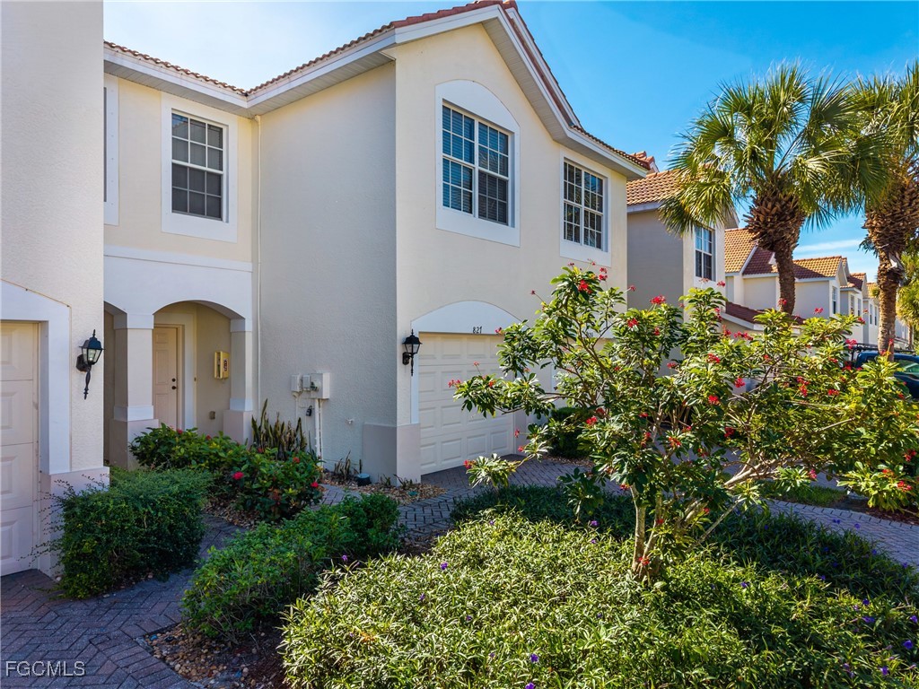 827 Hampton Circle 146