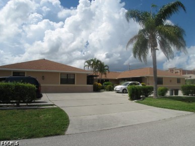 Photo 1 of 16 — 708 SE 47th Street 2, Cape Coral, FL 33904