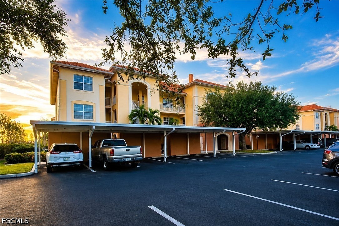 1141 Van Loon Commons Circle 301