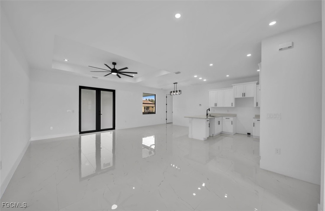 731 Camilla Street E