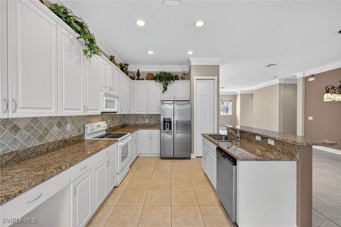 7140 Bergamo Way 202