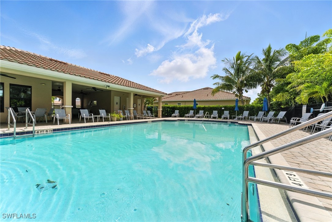 8230 Venetian Pointe Drive