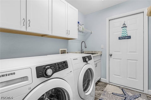Tiny photo for 9237 Lanthorn Way, Estero, FL 33928 (MLS # 2026030788)