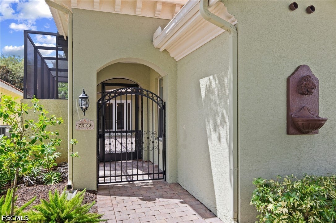 7520 Key Deer Court