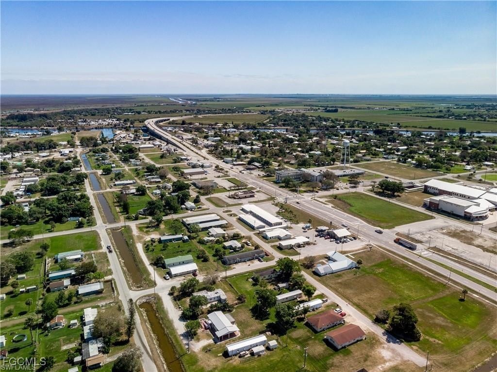600 Us Highway 27 S, Moore Haven, FL 33471