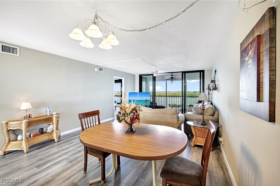 4203 Bay Beach Lane 5E