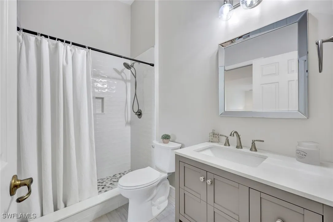 Naples, Florida 34110, United States, 3 Bedrooms Bedrooms, ,2 BathroomsBathrooms,Residential,Active,255276