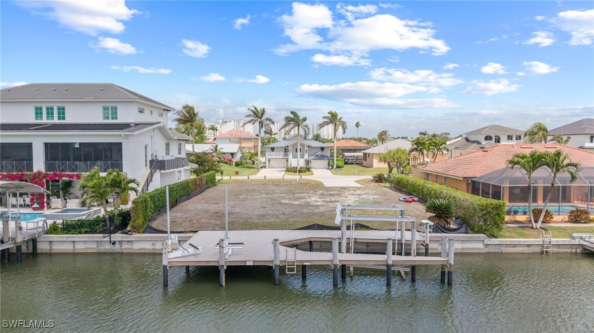 376 HERON Avenue