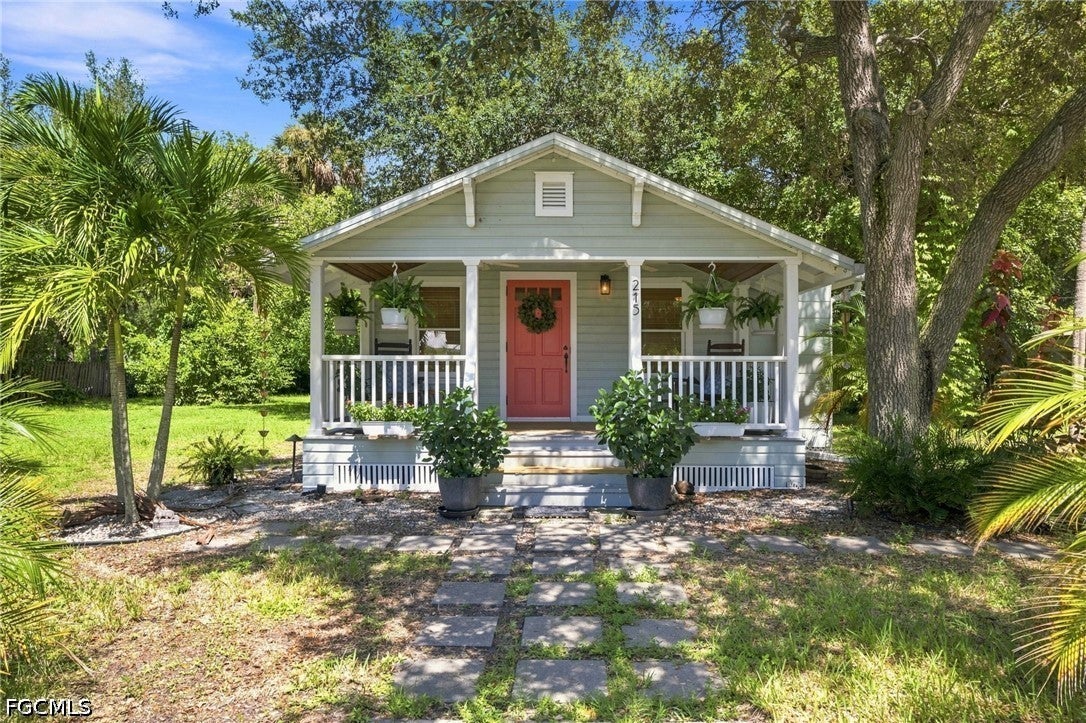 215 Granada Boulevard
