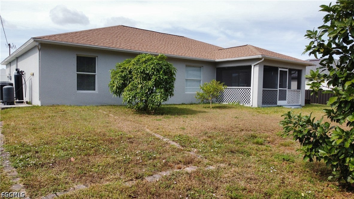 3025 NE 6th Place