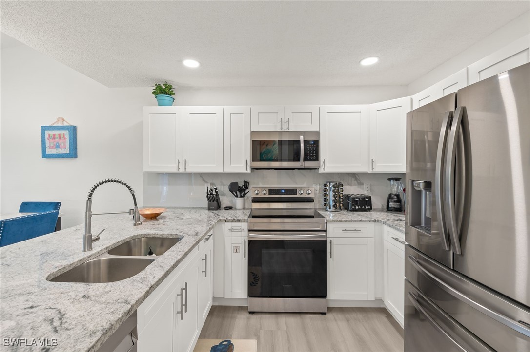 6326 Royal Woods Drive