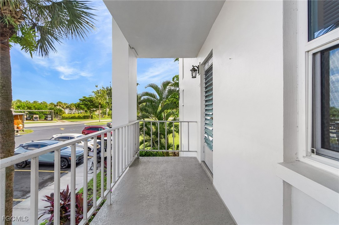 1700 Pine Valley Drive 211