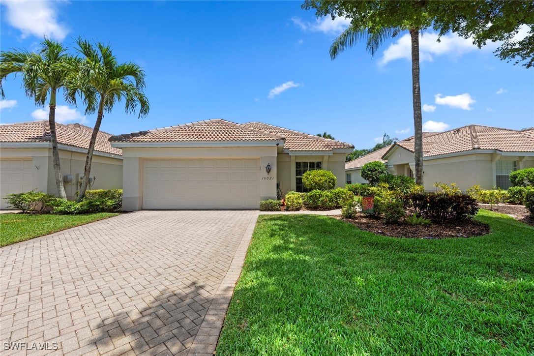 10021 Colonial Country Club Boulevard