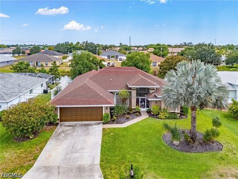 Photo of 1204 SE 5th Terrace, Cape Coral, FL 33990 (MLS # 2026019507)