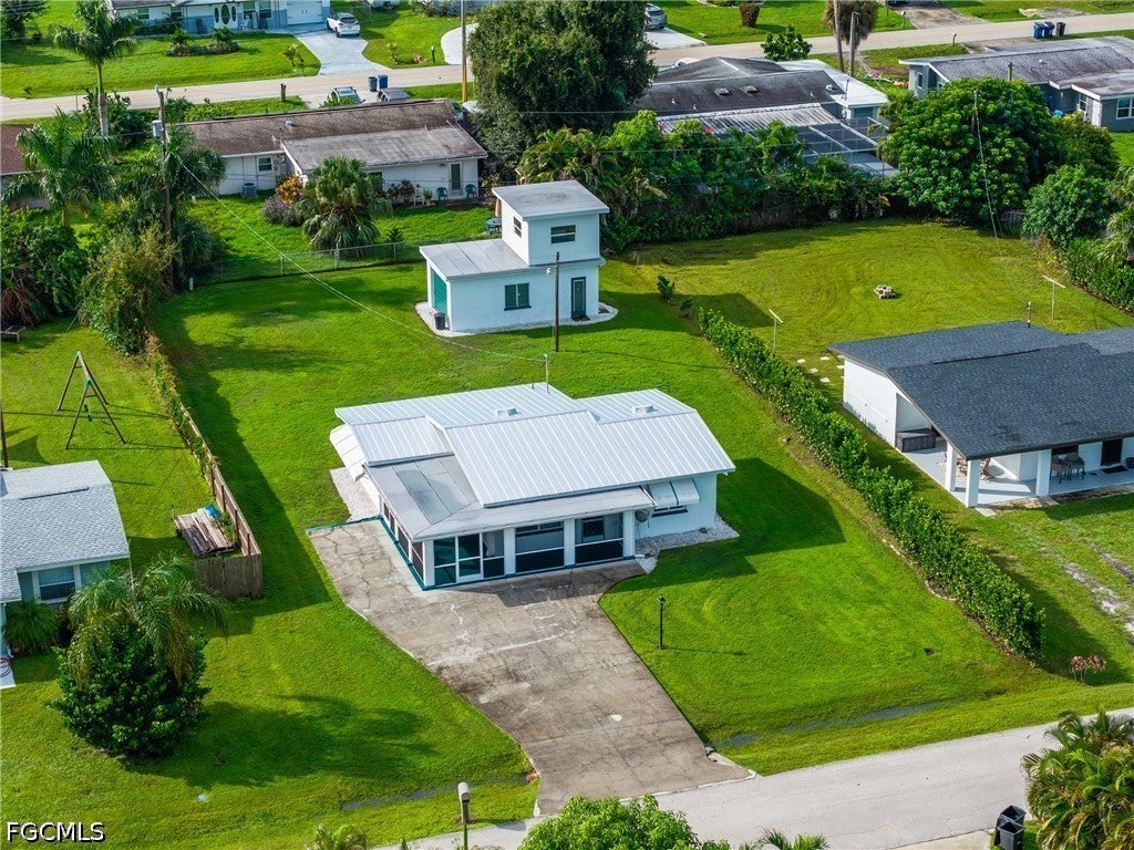 17 Victoria Drive