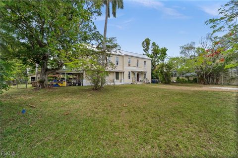 Tiny photo for 12430 McGregor Boulevard, Fort Myers, FL 33919 (MLS # 2025004758)