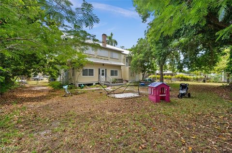 Tiny photo for 12430 McGregor Boulevard, Fort Myers, FL 33919 (MLS # 2025004758)