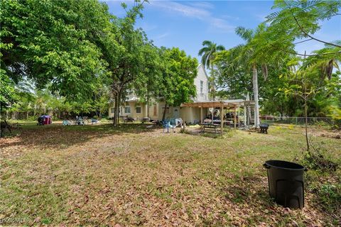Tiny photo for 12430 McGregor Boulevard, Fort Myers, FL 33919 (MLS # 2025004758)