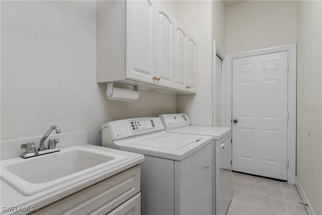 Naples, Florida 34113, United States, 3 Bedrooms Bedrooms, ,3 BathroomsBathrooms,Residential,Active,179581