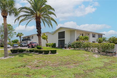 1706 sandy Circle Cape Coral FL 33904