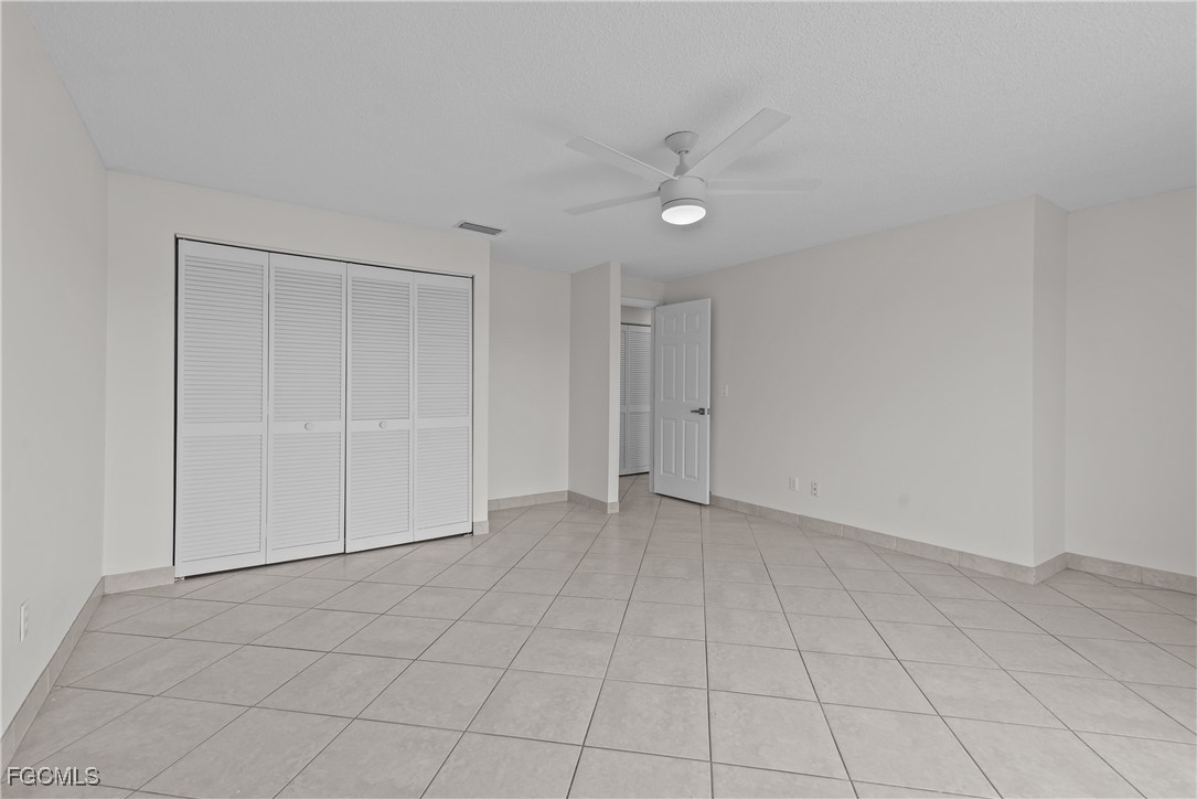 1706 sandy Circle