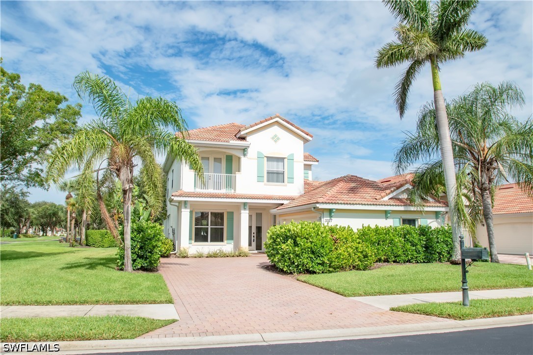 Photo 1 of 13 — 3327 Sandpiper Way, Naples, FL 34109