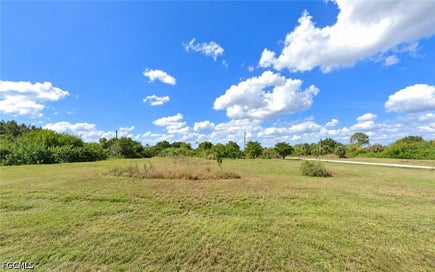 2620 NE 22nd Place Cape Coral FL 33909