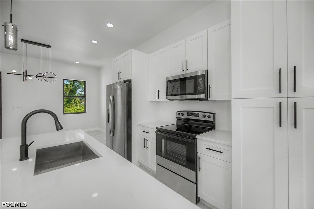 3123 69th Street W