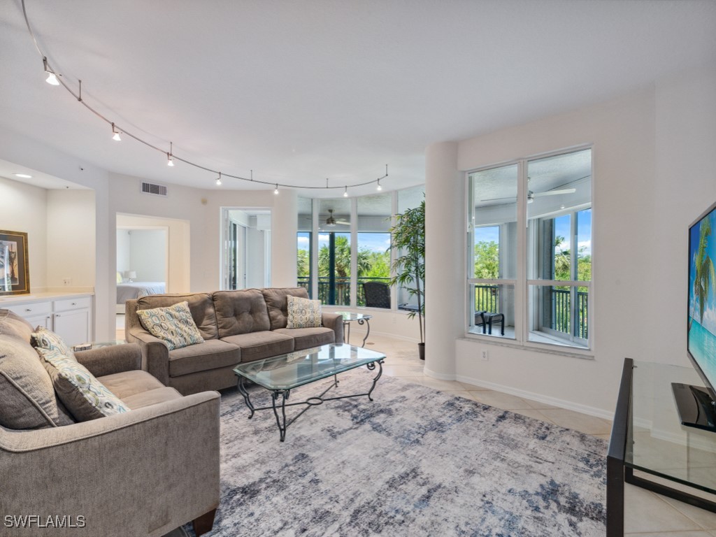 24330 Sandpiper Isle Way 203
