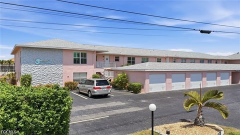 1333 SE 40th Terrace 2A Cape Coral FL 33904