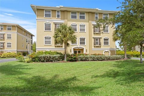 10050 Lake Cove Drive 202 Fort Myers FL 33908