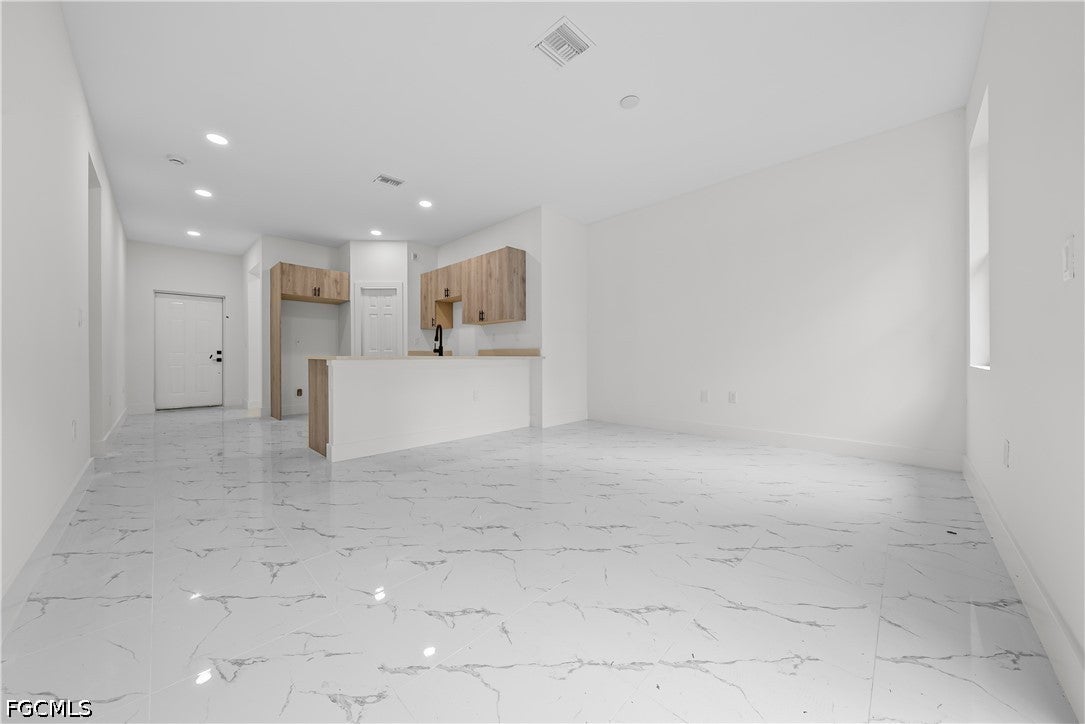 3416 69th Street W
