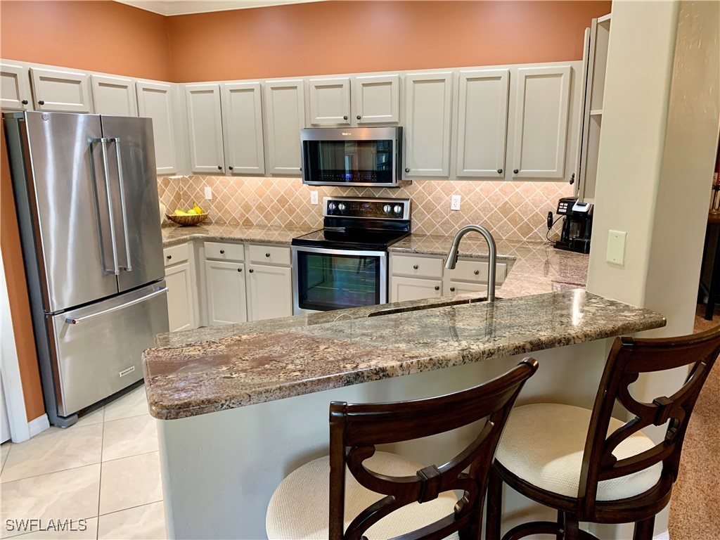 9100 Bayberry Bend 204