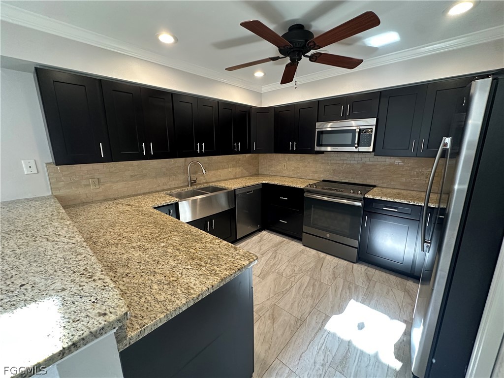 6851 Pentland Way 11