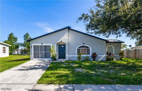 Photo of 21922 Haines Avenue, Port Charlotte, FL 33952 (MLS # 2026033763)