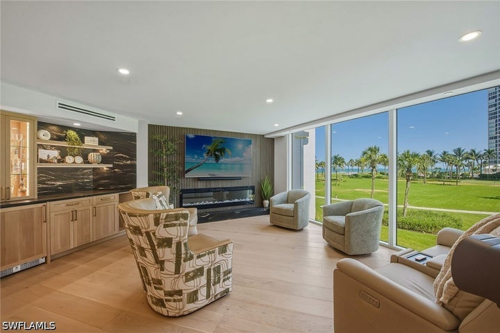 Photo 1 of 38 — 4401 Gulf Shore Boulevard N B202, Naples, FL 34103