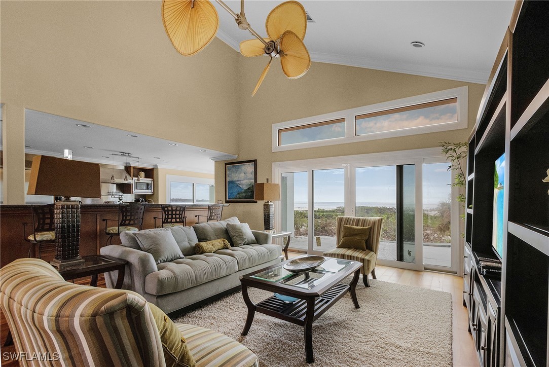 8068 Estero Boulevard