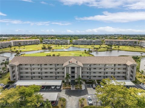 Tiny photo for 14891 Hole In One Circle #PH10 - MUIRFIELD, Fort Myers, FL 33919 (MLS # 2025011213)