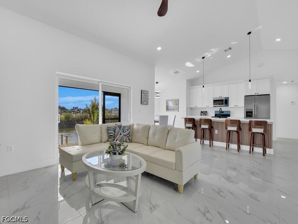 106 NW 20th Street