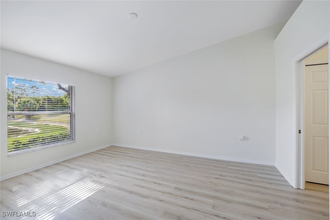 6187 Mandalay Circle 32